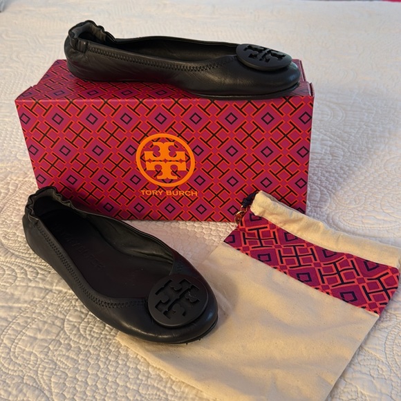 TORY BURCH black, mini travel, ballet, flat shoes - Picture 2 of 8